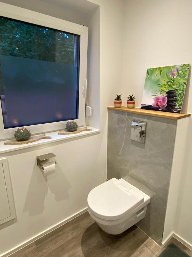 Schoen, Praktisch & Zentrale Lage Bergrheinfeld Kültér fotó